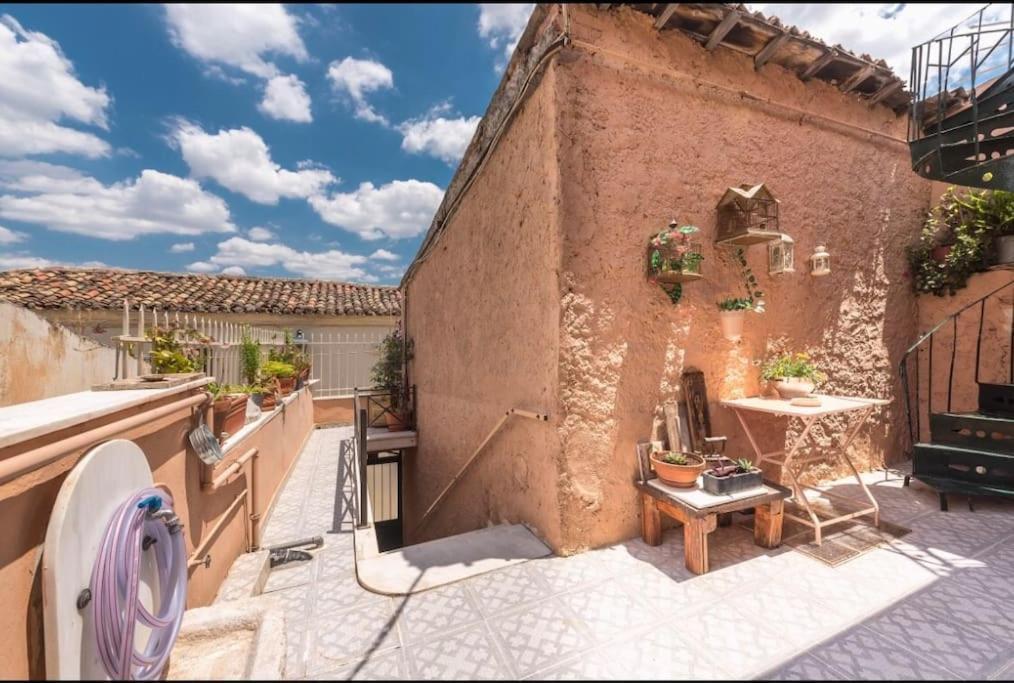 Ferienwohnung Anafiotika House Athen Exterior foto